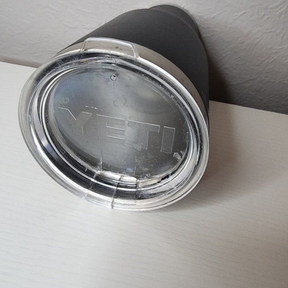 Yeti Black Texas Longhorn 30 Oz Rambler Tumbler With Lid Stainless Steel - Picture 2 of 4